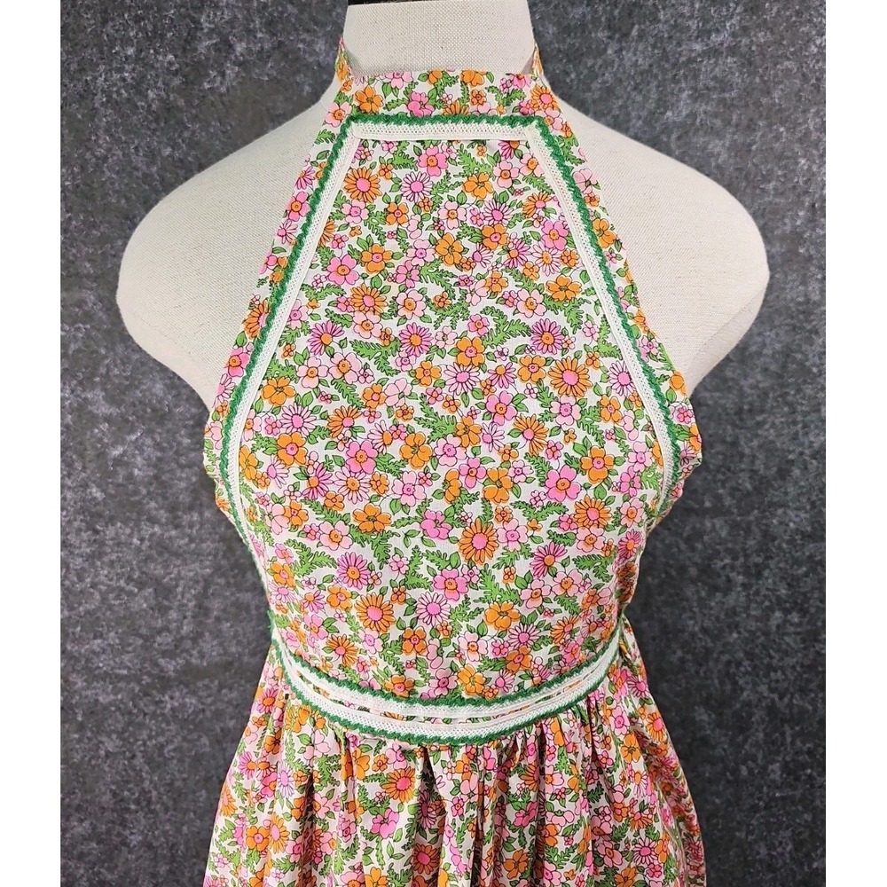 Vintage 70s Flower Power, Floral Bib Apron, Pink Orange Green, Tie Waist & Neck